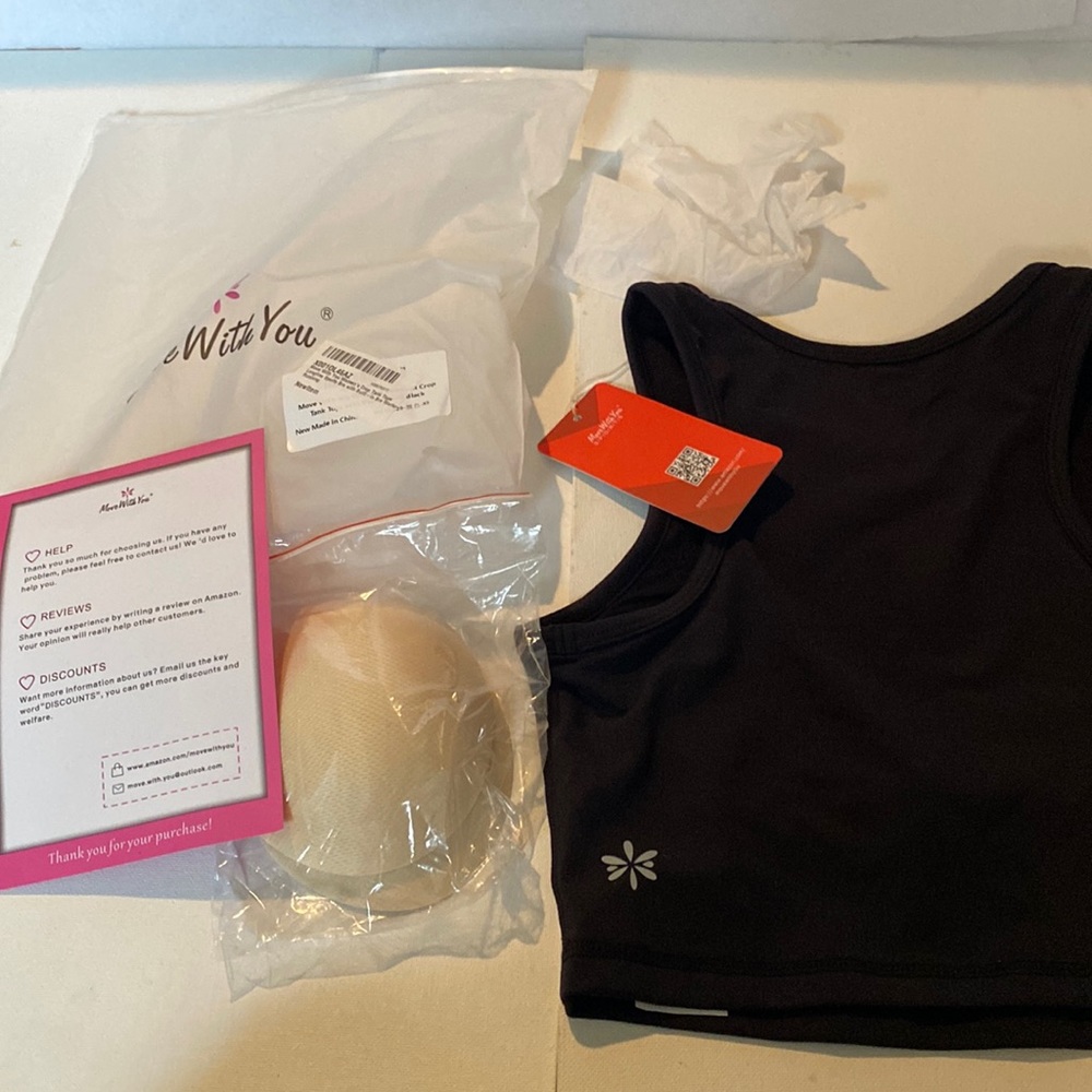 NWT Move with You Woman’s Crop Tank Top with Bra and Pads